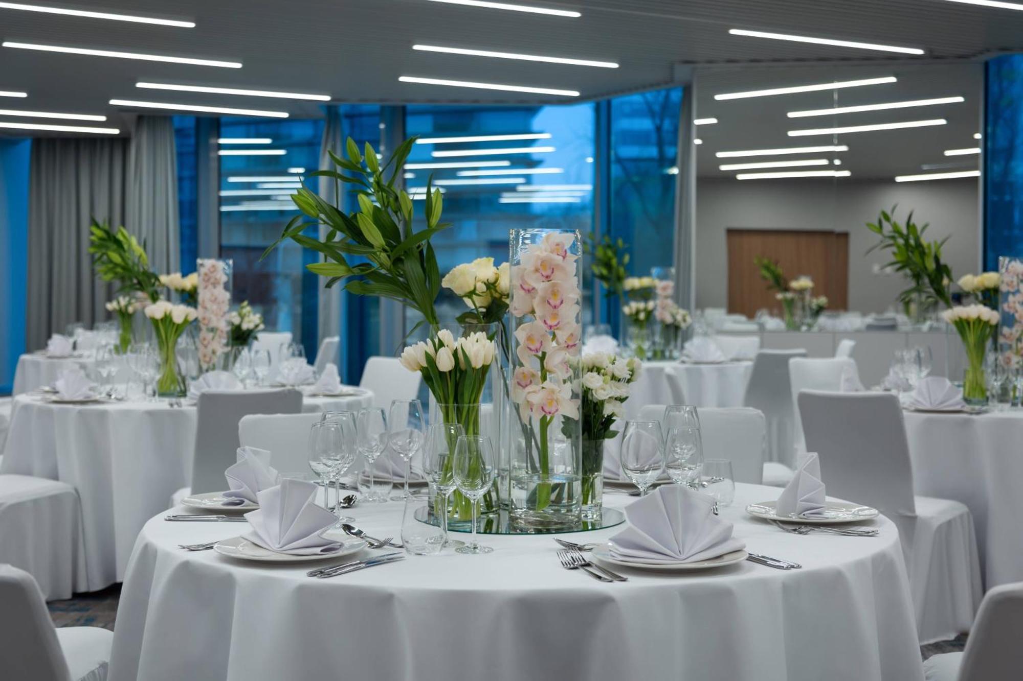 Courtyard By Marriott Bucharest Floreasca Eksteriør billede